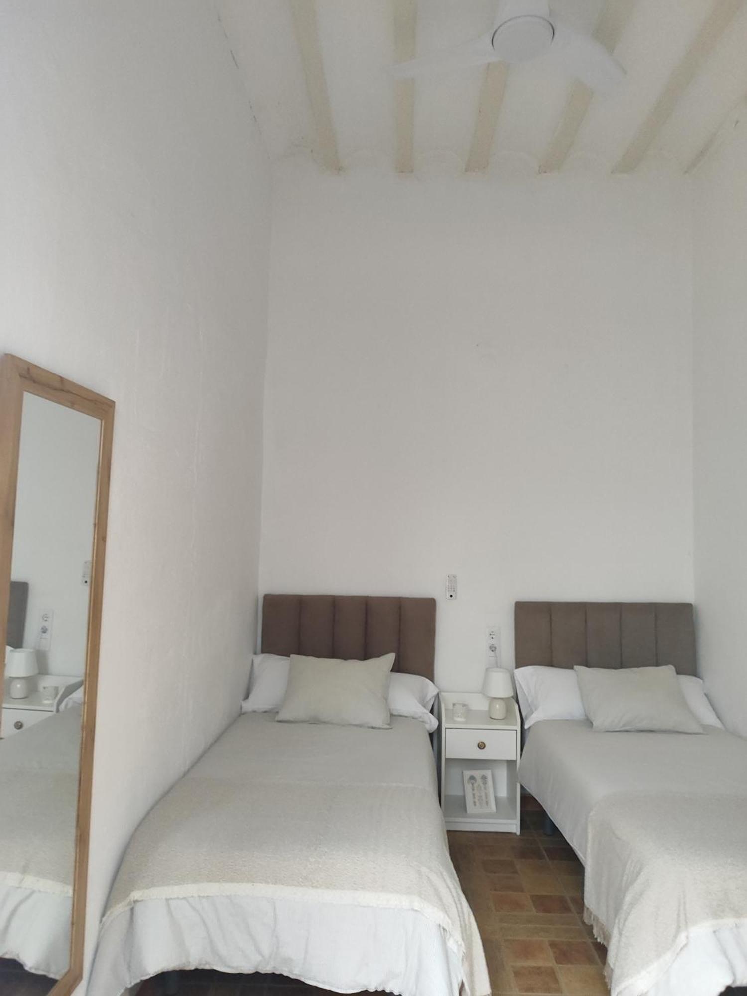 Estreno Centro Y Playa Cadiz Apartment Bagian luar foto