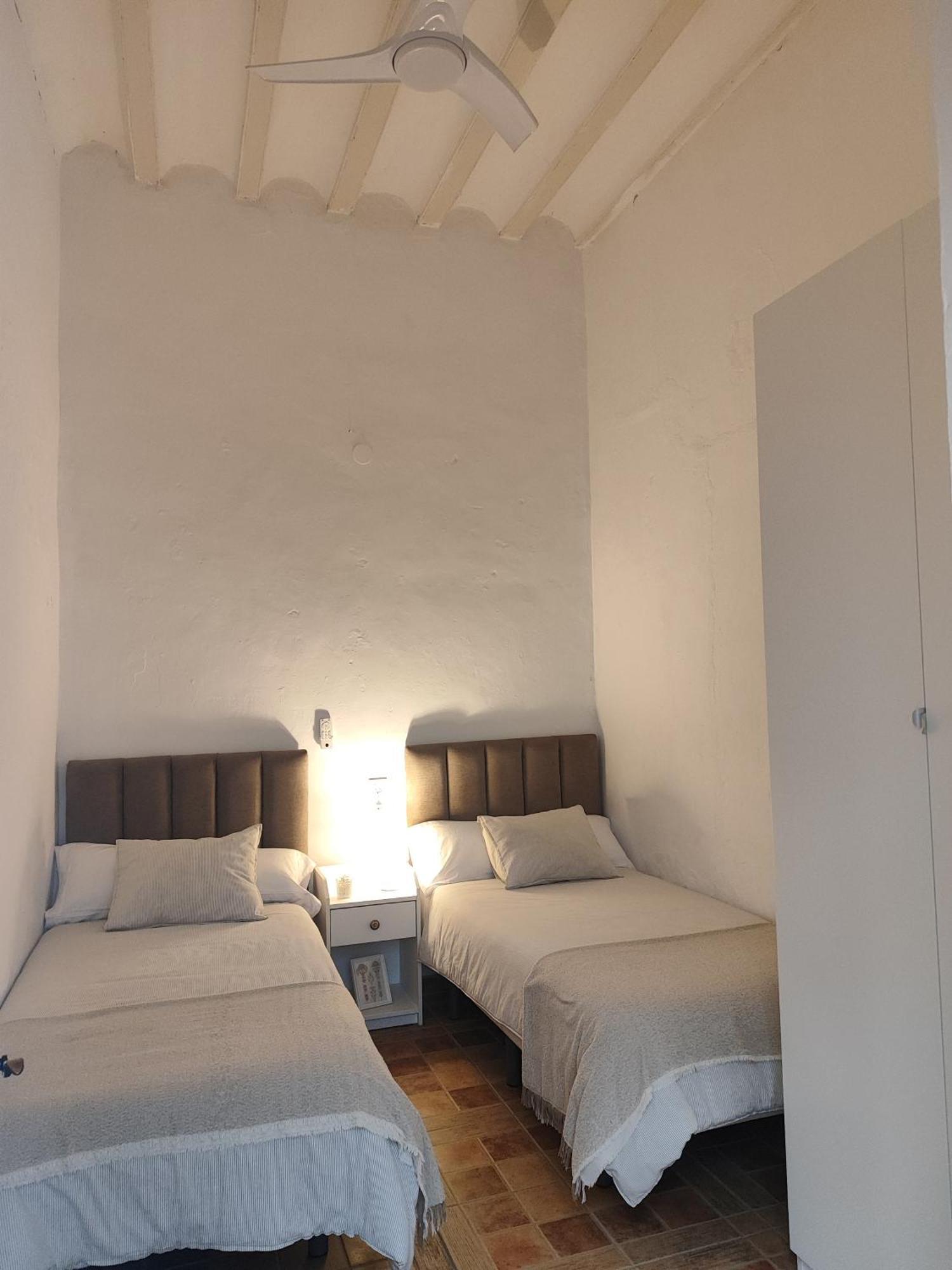 Estreno Centro Y Playa Cadiz Apartment Bagian luar foto